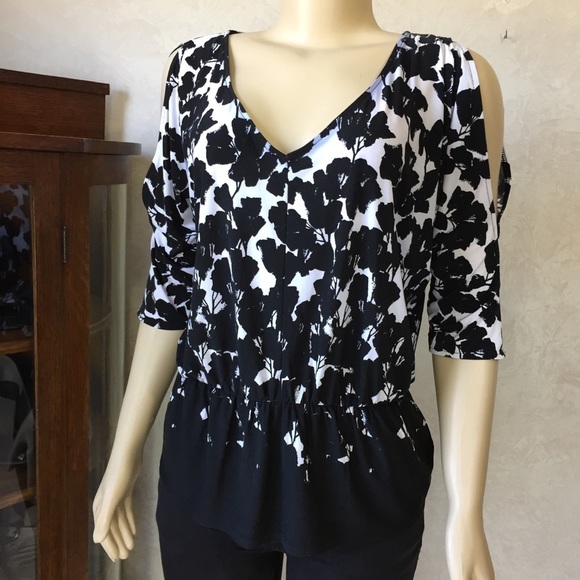 White House Black Market Tops - White House Black Market Dressy Top